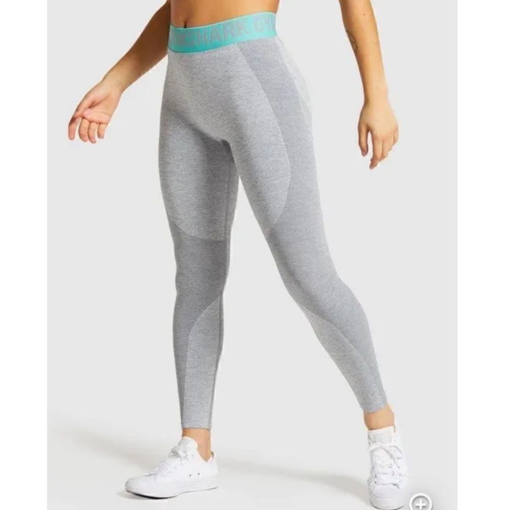 GYMSHARK Flex Leggings Gray Size Medium